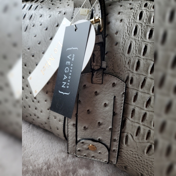 *New* Le Miel Vegan Light Gray Duffle set - Picture 2 of 6